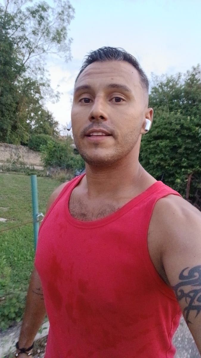 Profil de Halan